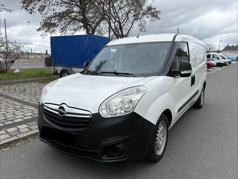 Gebraucht Opel Combo 120 PS (88 kW) 2016 Weiß Van / Kleinbus