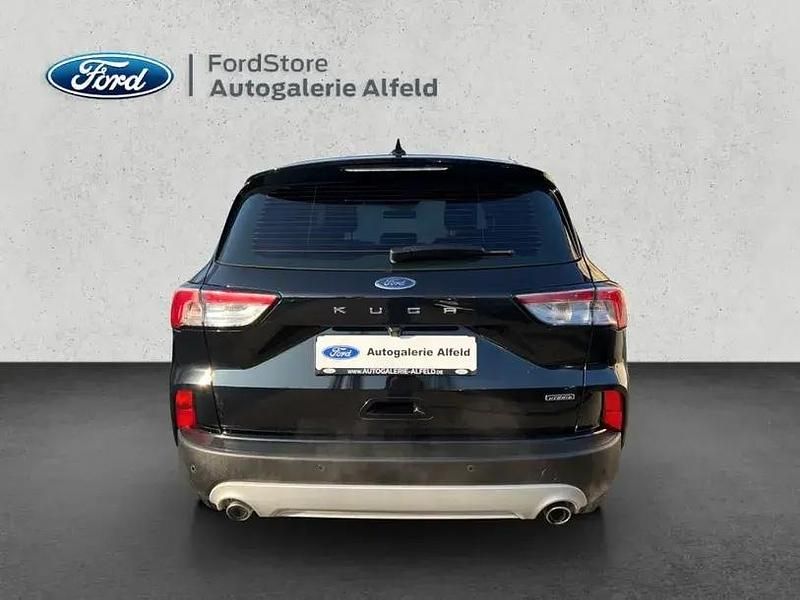 Usata Ford Kuga Titanium 224 CV (164 kW) 2022 Nero SUV