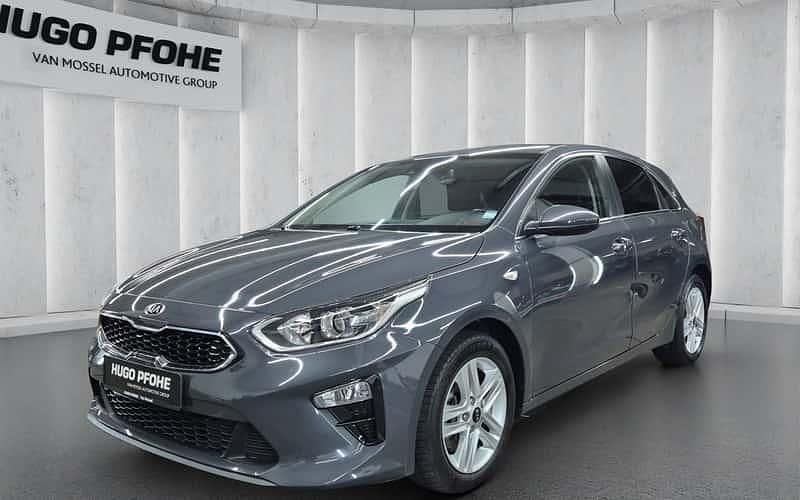 (h8g) pentametal met. Gebraucht 2020 Kia Ceed Vision Limousine | 16.885 € (Fairer Preis) - Bild 1/4