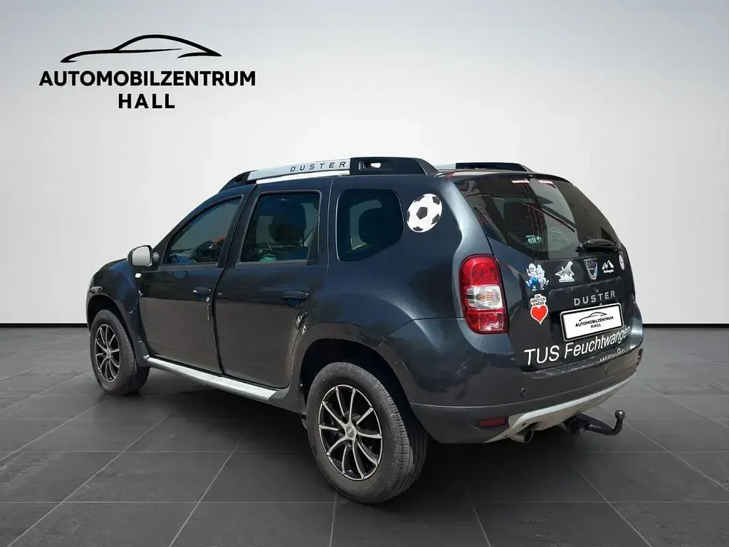 Gebraucht Dacia Duster Essentiel 125 PS (91 kW) 2015 Grau SUV