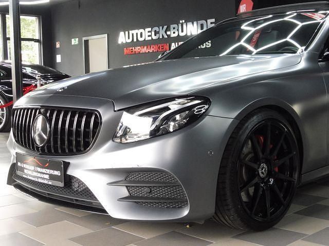 Selenitgrau (metallic) Gebraucht 2019 Mercedes E400 Style Kombi | 28.599 € (Fairer Preis) - Bild 1/4