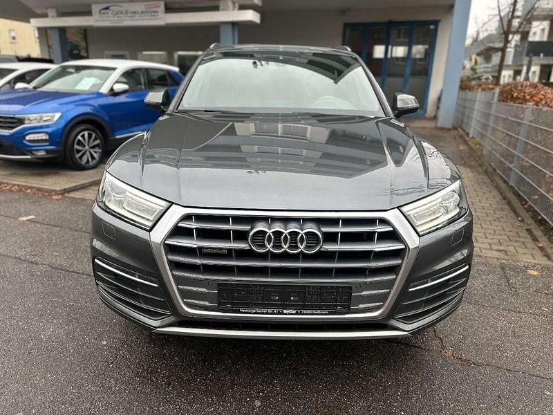 Gebraucht Audi Q5 S-Line 190 PS (139 kW) 2019 Daytonagrau perleffekt SUV