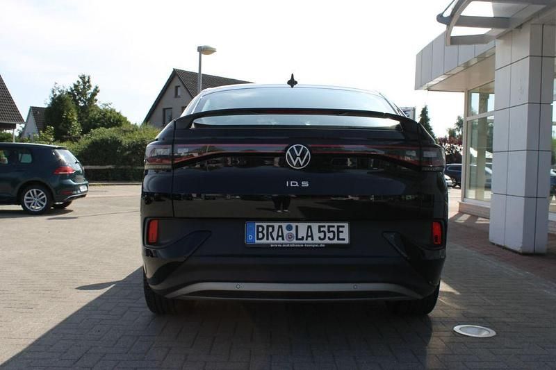 Gebraucht VW ID.5 Pro Performance 150 kW (204 PS) 2023 Grenadillschwarz metallic SUV
