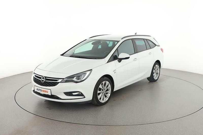 Weiß Gebraucht 2019 Opel Astra Kombi | 12.860 € (Etwas zu teuer) - Bild 1/3