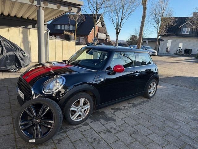 Gebraucht Mini Cooper D 116 PS (85 kW) 2016 Schwarz Kleinwagen
