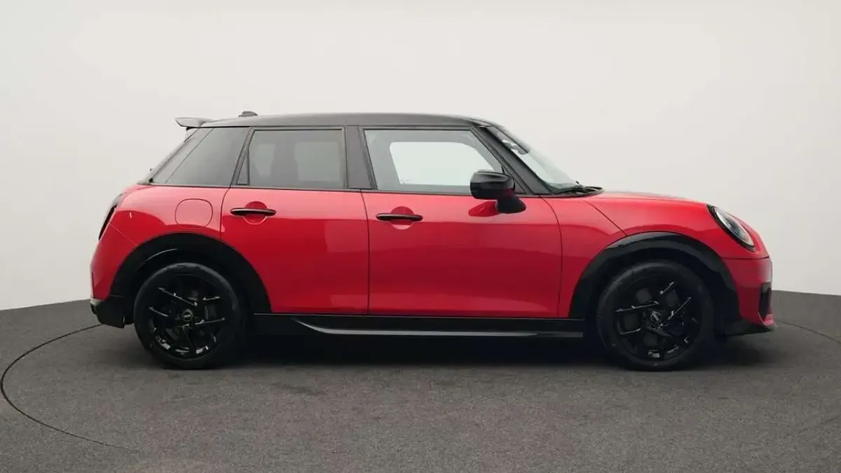 Gebraucht Mini John Cooper Works 156 PS (114 kW) 2025 Rot Kleinwagen