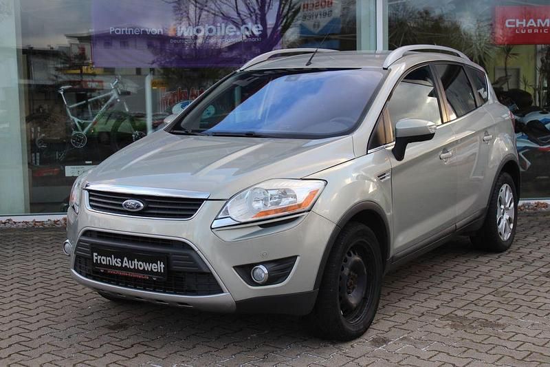 Gebraucht Ford Kuga Trend 136 PS (100 kW) 2009 Silber SUV