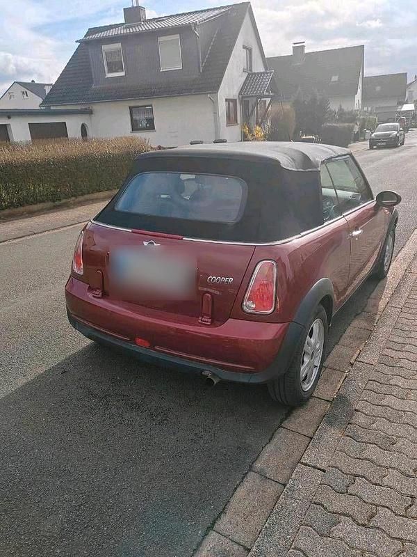 Gebraucht Mini Cooper Cabriolet 115 PS (84 kW) 2008 Rot Cabrio