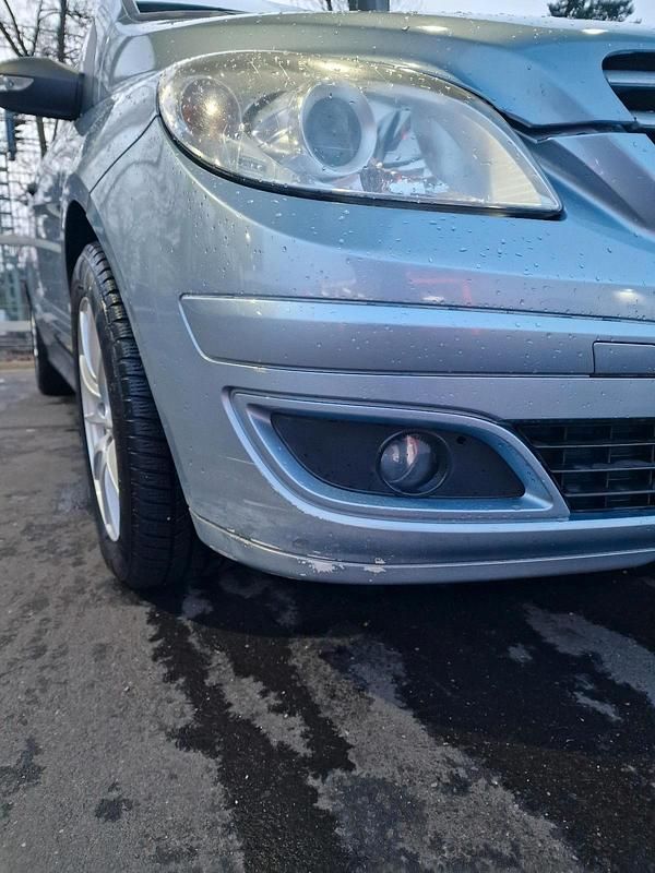 Gebraucht Mercedes B150 95 PS (69 kW) 2006 Blau Van / Kleinbus