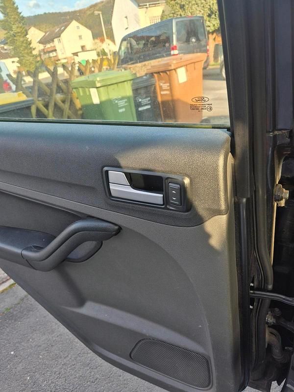 Usata Ford Focus 125 CV (91 kW) 2006 Grigio Station wagon