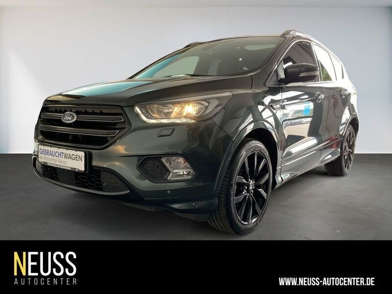 Gebraucht Ford Kuga ST-Line 150 PS (110 kW) 2018 Grün SUV
