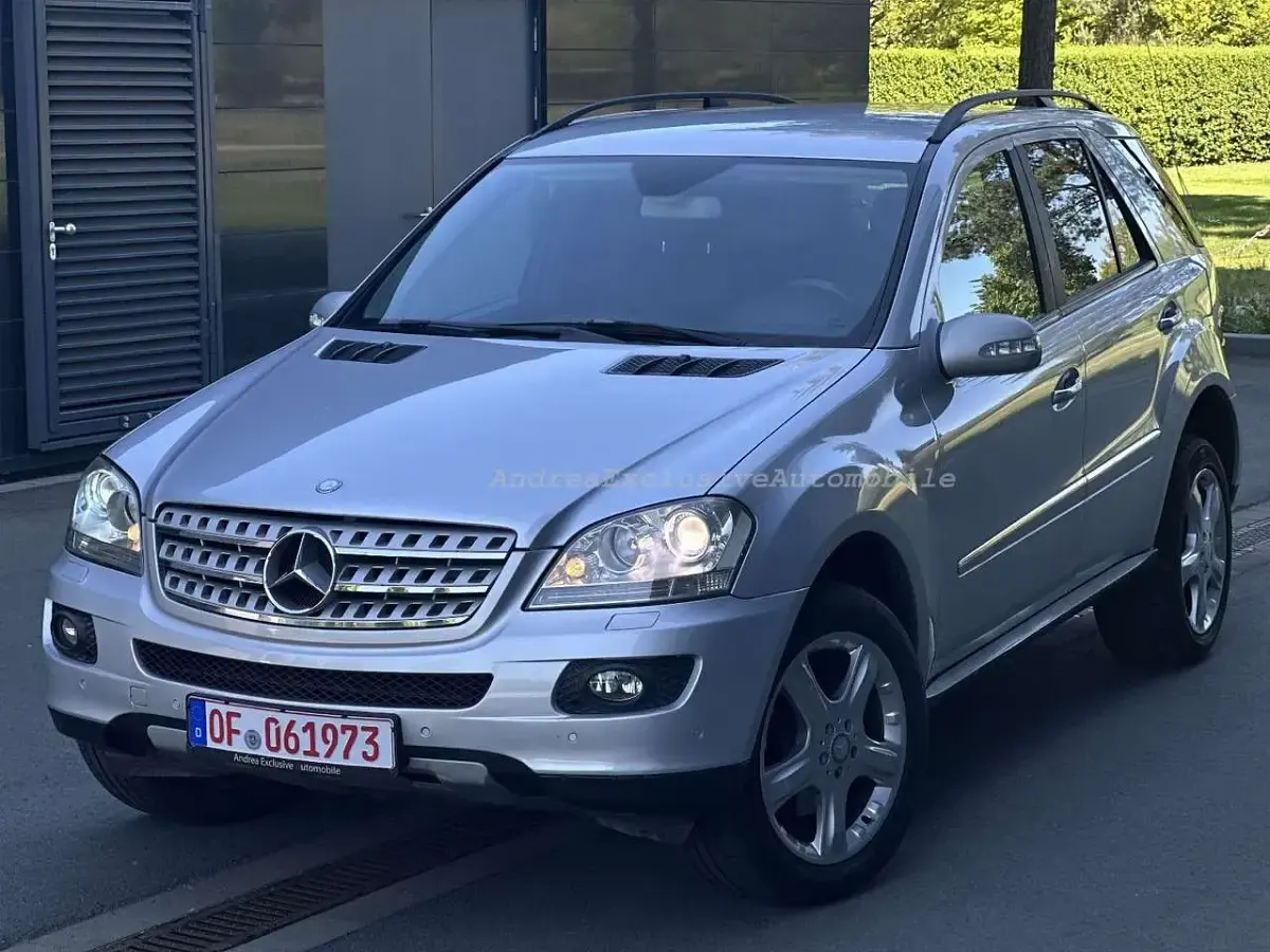 Gebraucht Mercedes ML320 Sport 224 PS (164 kW) 2008 Silber SUV