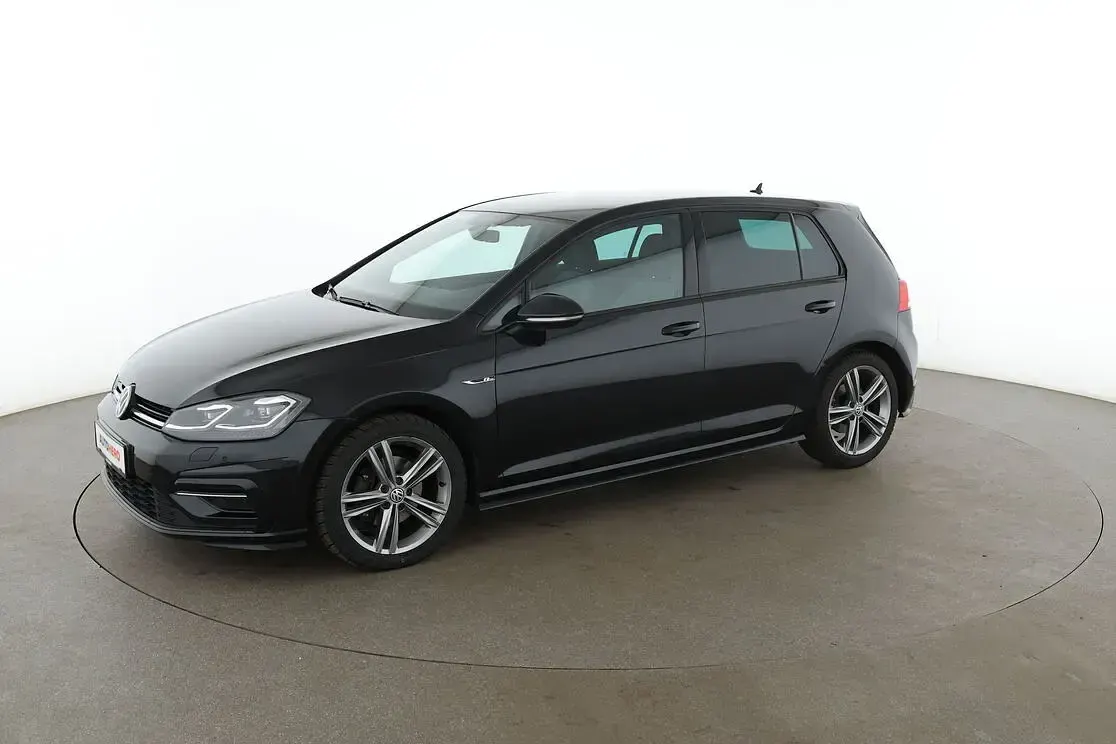 Gebraucht VW Golf VII Highline 2019 Limousine
