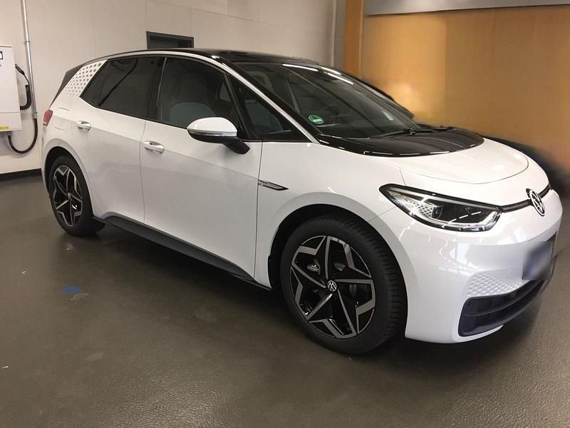 Gebraucht VW ID.3 Pro Performance 150 kW (204 PS) 2020 Weiß Kleinwagen