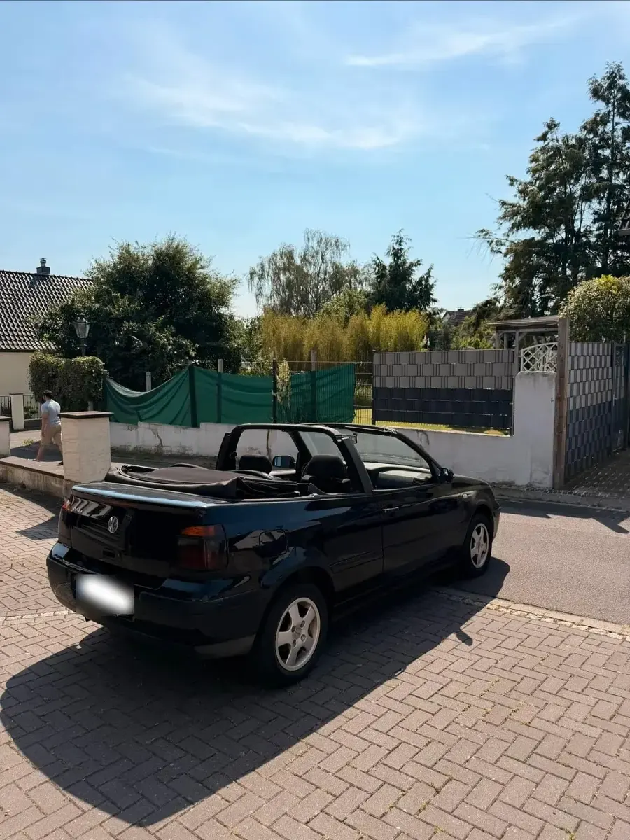 Gebraucht VW Golf 75 PS (55 kW) 2000 Schwarz Cabrio