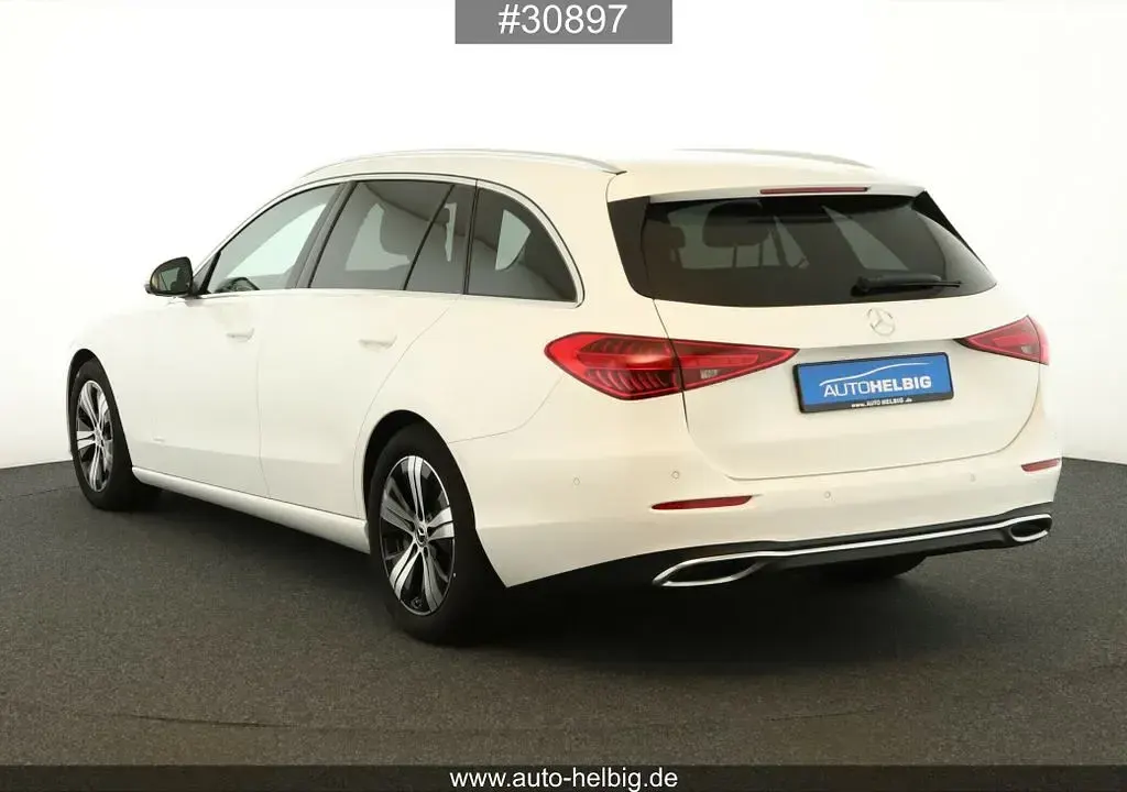 Gebraucht Mercedes C220 Avantgarde 220 PS (161 kW) 2022 Weiß Kombi