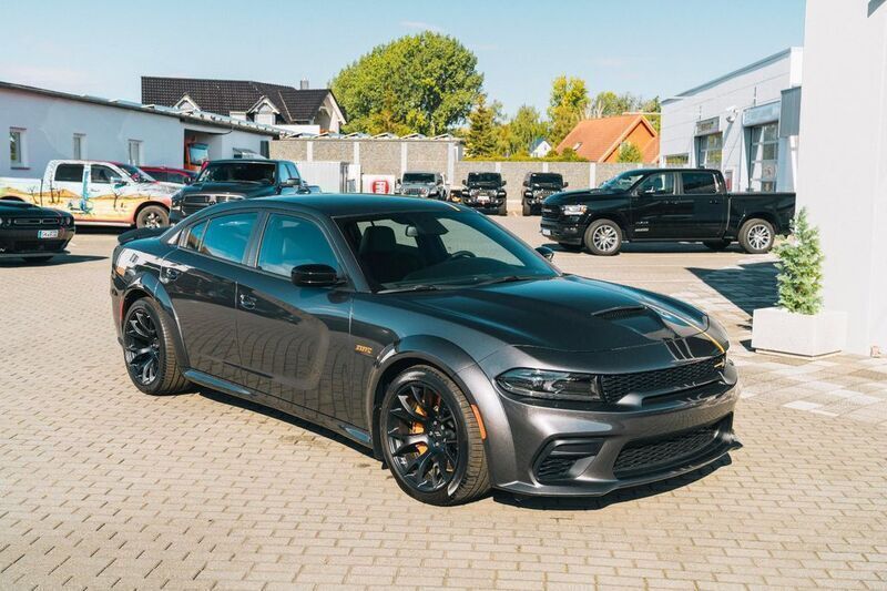 Grau Neu 2025 Dodge Charger Limousine | 78.870 € (Fairer Preis) - Bild 1/4