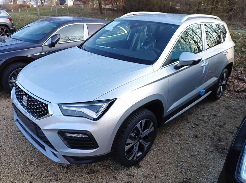 Grau Gebraucht 2024 Seat Ateca Xperience SUV | 26.900 € (Guter Preis) - Bild 1/4