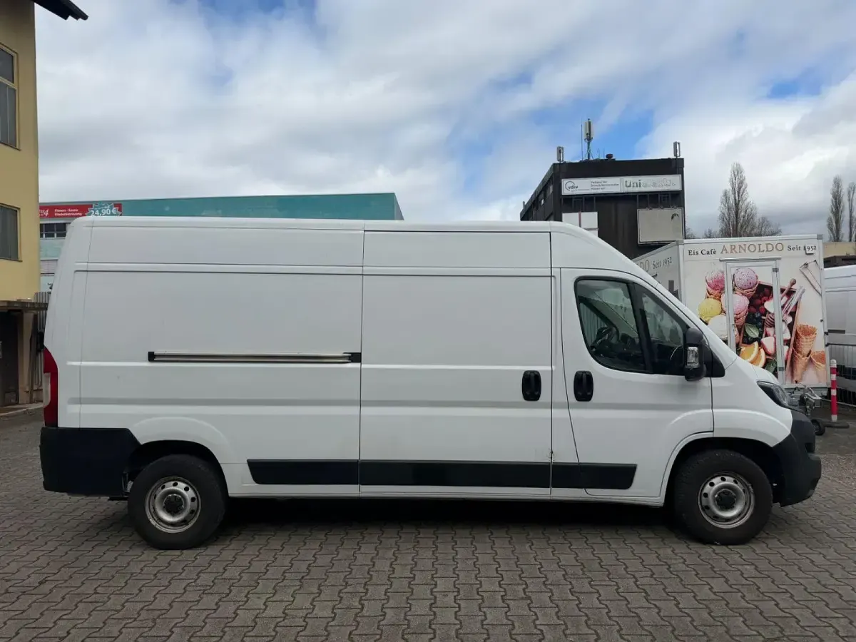 Gebraucht Fiat Ducato 160 PS (117 kW) 2023 Weiß Van