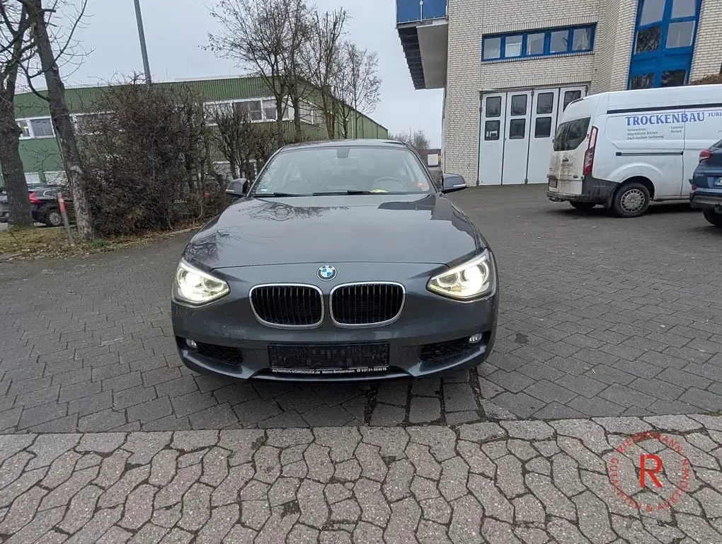 Gebraucht BMW 120 184 PS (135 kW) 2015 Grau Kleinwagen