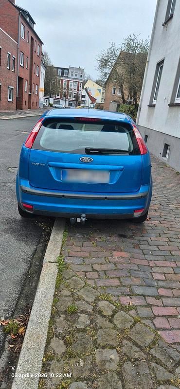 Gebraucht Ford Focus 116 PS (85 kW) 2006 Blau Limousine