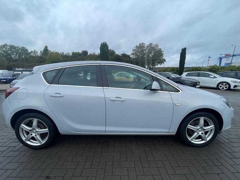 Occasion Opel Astra Innovation 165 ch (121 kW) 2012 Gris Berline