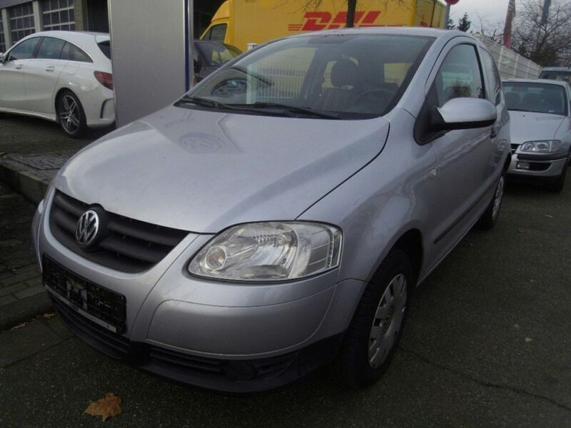 Second-hand VW Fox 54 CP (39 kW) 2006 Gri Hatchback