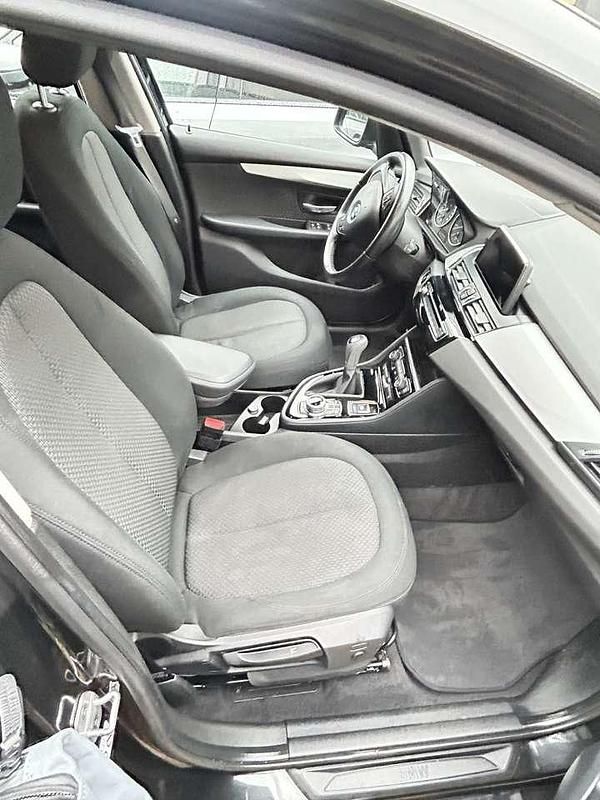 Gebraucht BMW 218 Advantage 136 PS (100 kW) 2018 Schwarz Van / Kleinbus