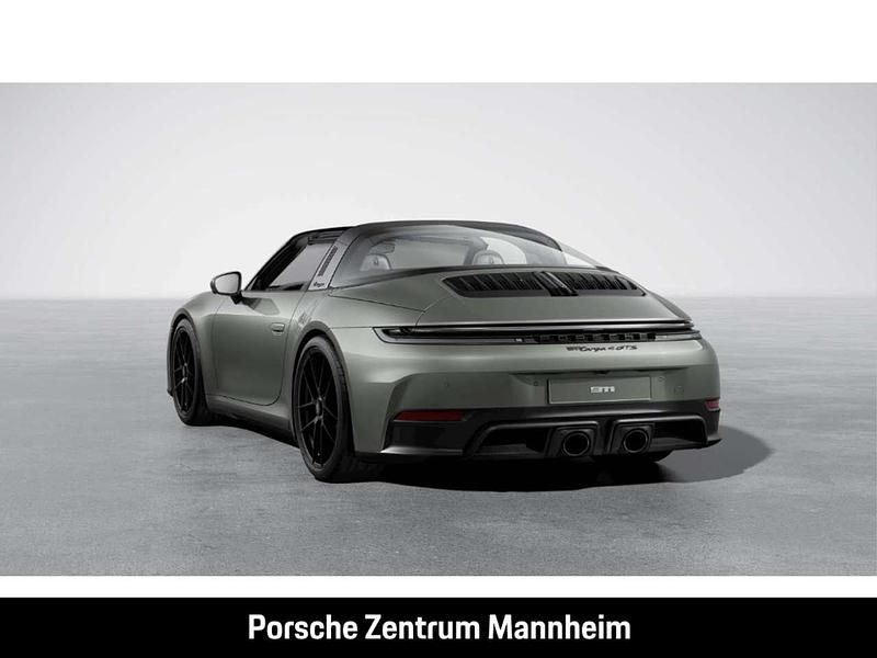 Neu Porsche 992 541 PS (397 kW) 2026 Gruen Coupé