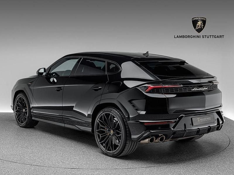 Second-hand Lamborghini Urus 799 CP (587 kW) 2025 Negru SUV