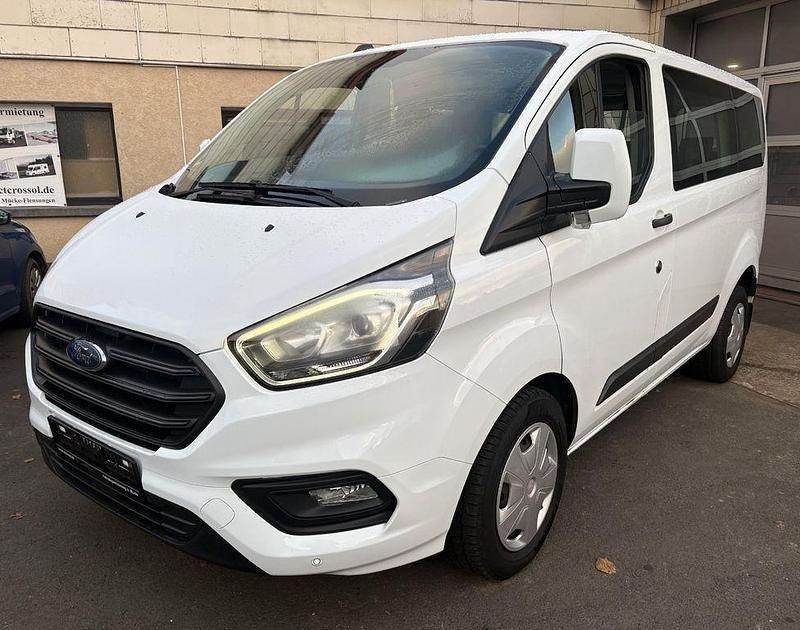 Weiß Gebraucht 2020 Ford Transit Trend Kombi | 19.999 € (Fairer Preis) - Bild 1/4