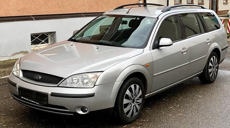 Silber Gebraucht 2001 Ford Mondeo Kombi | 1.600 € (Fairer Preis) - Bild 1/4