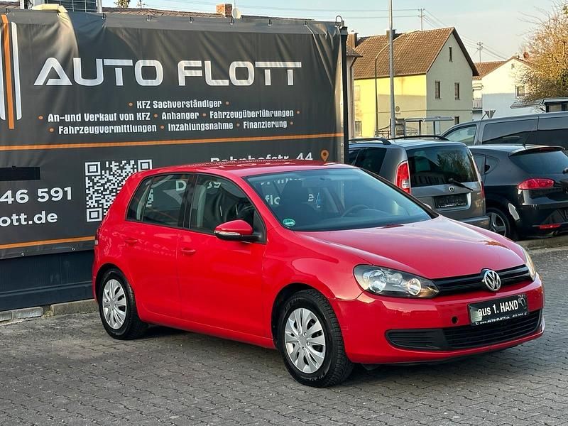 Gebraucht VW Golf VI 80 PS (58 kW) 2009 Rot Kleinwagen