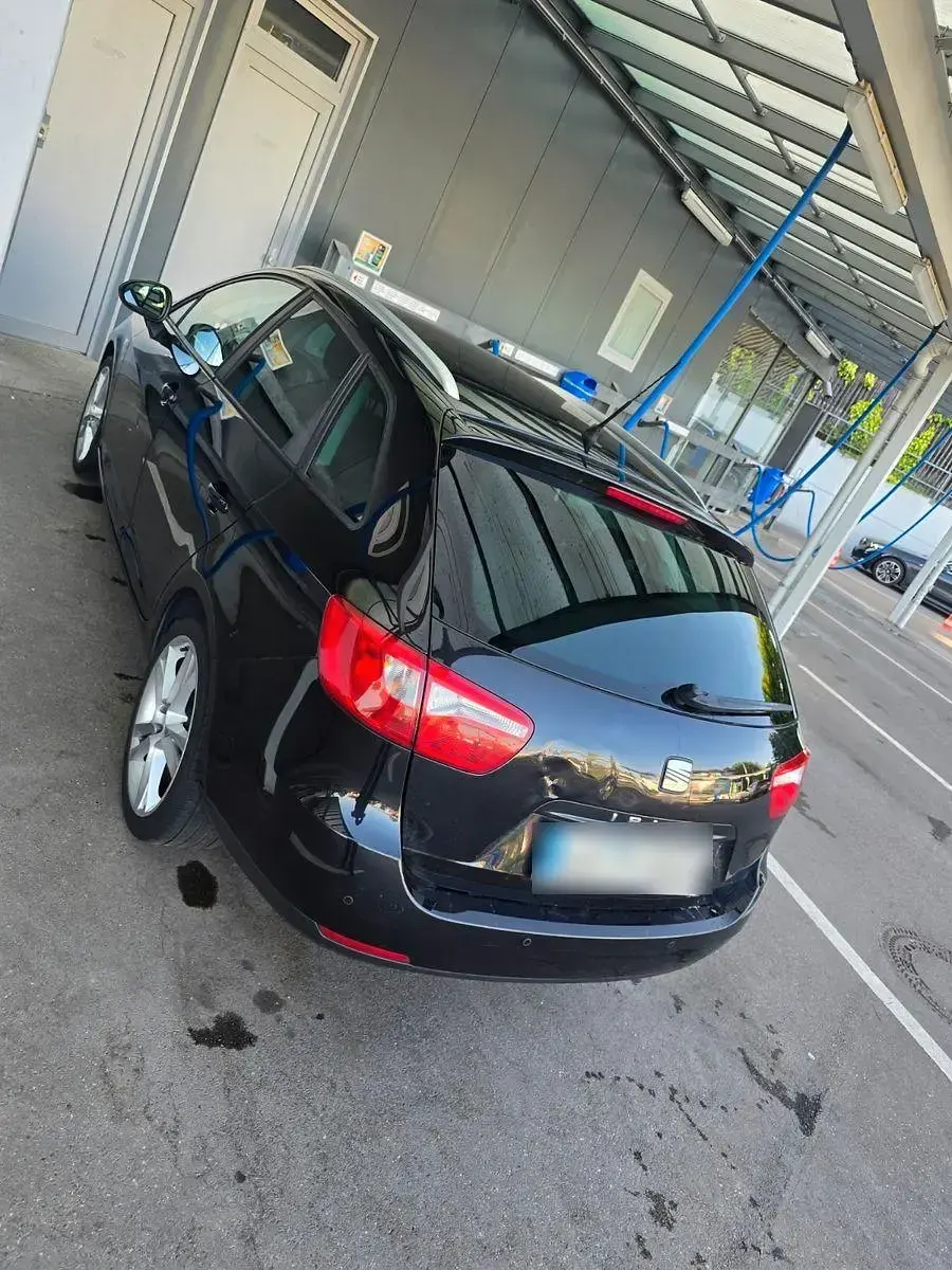 Gebraucht Seat Ibiza ST Style 105 PS (77 kW) 2011 Schwarz Kombi