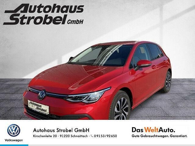 Gebraucht VW Golf VIII Active 131 PS (96 kW) 2022 Kings red metallic Limousine