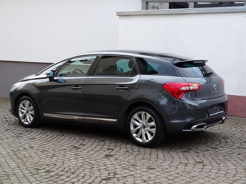 Gebraucht Citroën DS5 So Chic 156 PS (114 kW) 2015 Grau Kleinwagen
