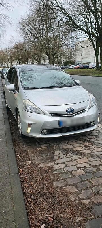 Gebraucht Toyota Prius Plus 2013 Silber Van / Kleinbus