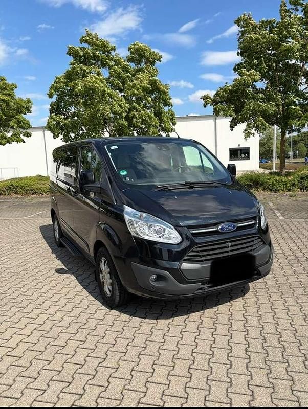 Schwarz Gebraucht 2014 Ford Tourneo Custom Titanium Van | 23.999 € (Guter Preis) - Bild 1/4