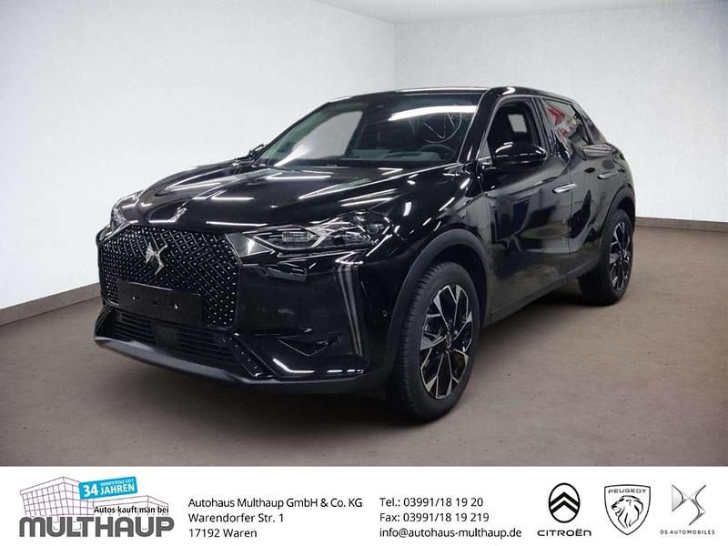 Schwarz perla nera metallic Gebraucht 2024 DS Automobiles DS3 Opera Kleinwagen | 23.840 € - Bild 1/4