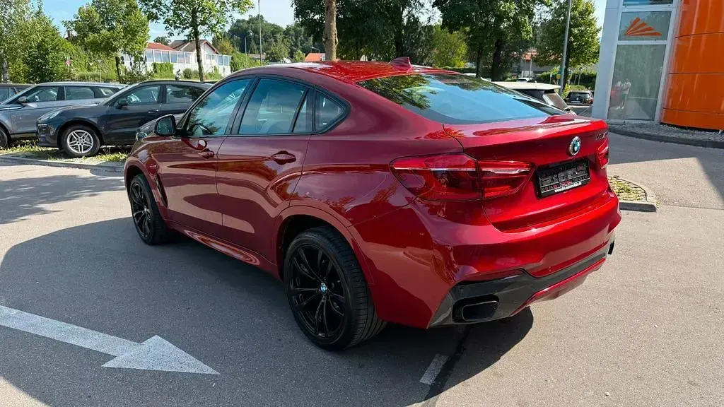 Gebraucht BMW X6 M50 Sport Line 381 PS (280 kW) 2018 Rot SUV