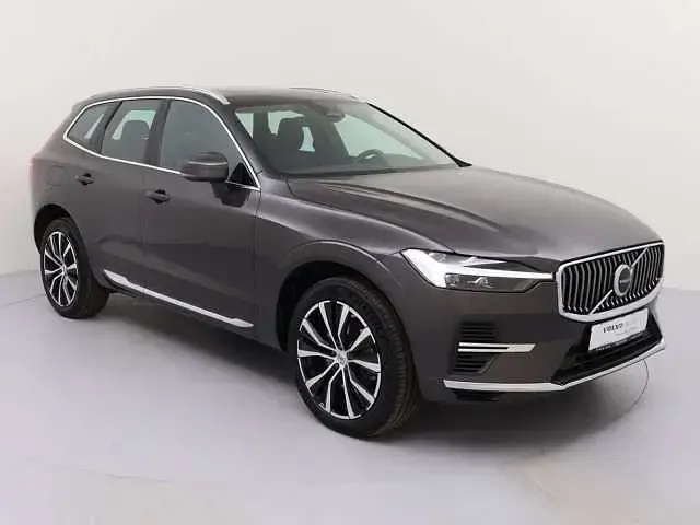 Gebraucht Volvo XC60 Ultimate 455 PS (334 kW) 2023 Platinum grey SUV