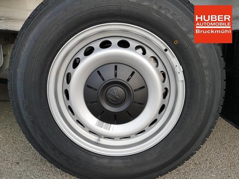 Neu VW Crafter 140 PS (102 kW) 2025 Candyweiß Van