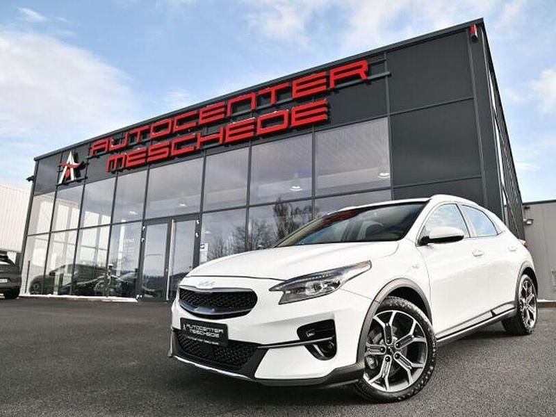 Gebraucht Kia XCeed 160 PS (117 kW) 2022 Cararraweiss SUV