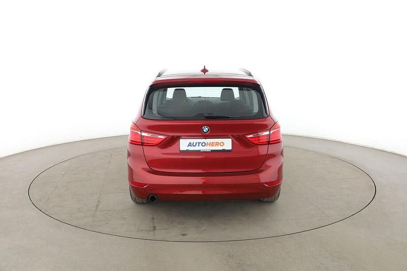 Gebraucht BMW 218 Gran Tourer Advantage 136 PS (100 kW) 2016 Rot Van / Kleinbus