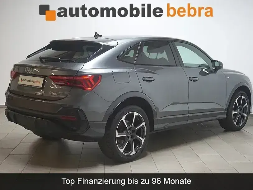 Gebraucht Audi Q3 Sport 150 PS (110 kW) 2022 Daytonagrau SUV