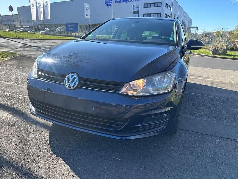 Gebraucht VW Golf VII Comfortline 86 PS (63 kW) 2014 Blau Limousine