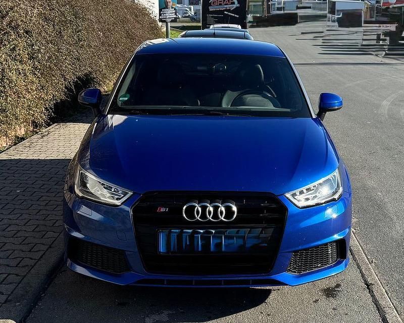 Gebraucht Audi S1 Ambiente 231 PS (169 kW) 2014 Blau Kleinwagen