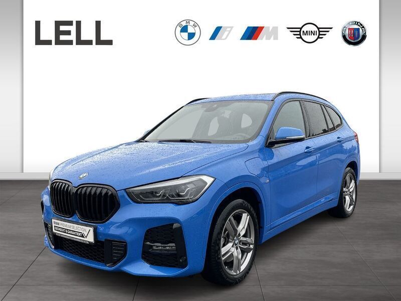 Blau Gebraucht 2021 BMW X1 M Sport SUV | 28.850 € (Fairer Preis) - Bild 1/4