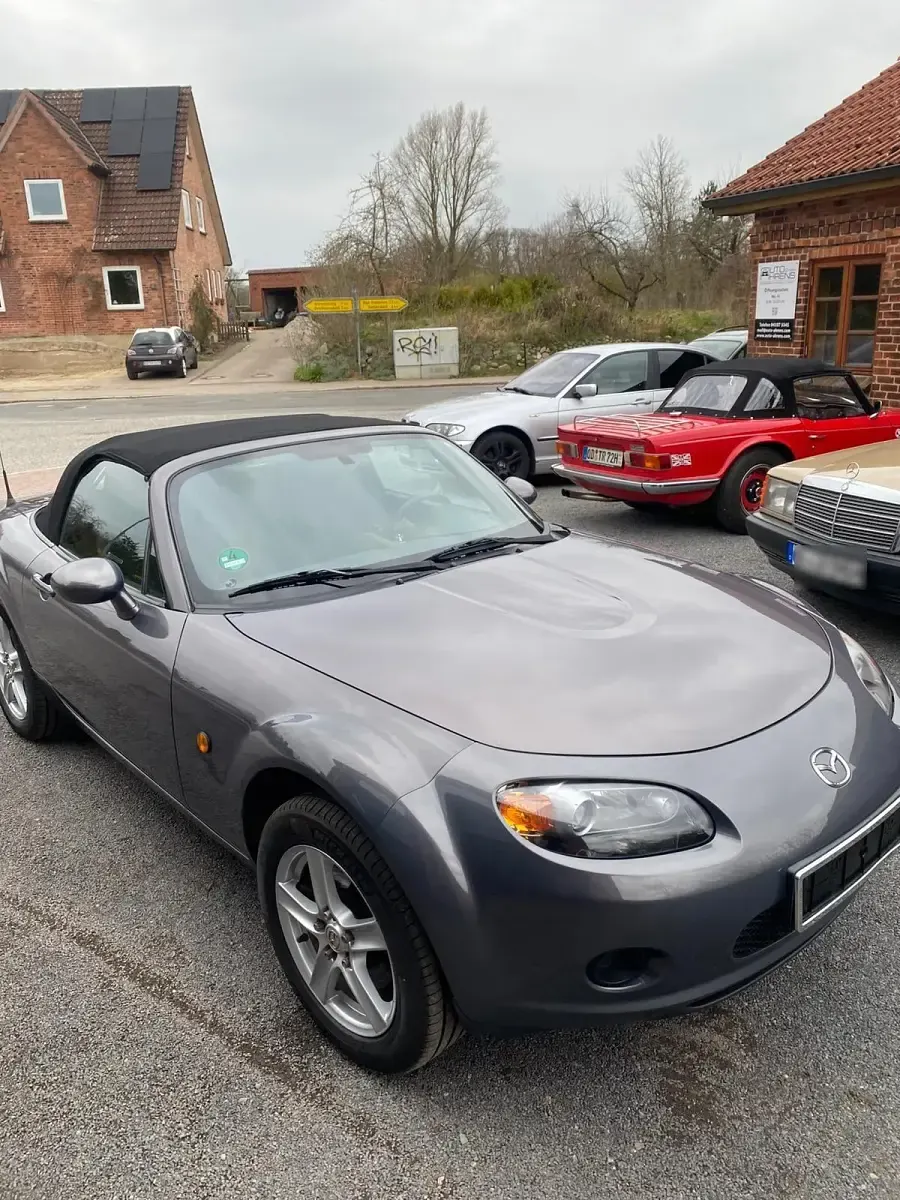 Gebraucht Mazda MX5 126 PS (92 kW) 2006 Andere farben Cabrio