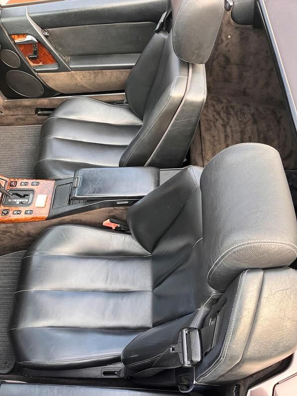 Gebraucht Mercedes SL300 235 PS (172 kW) 1991 Silber Cabrio